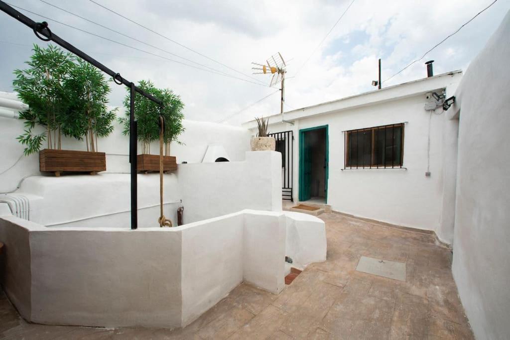Apartamento Con Terraza Y Barbacoa Paterna Kültér fotó